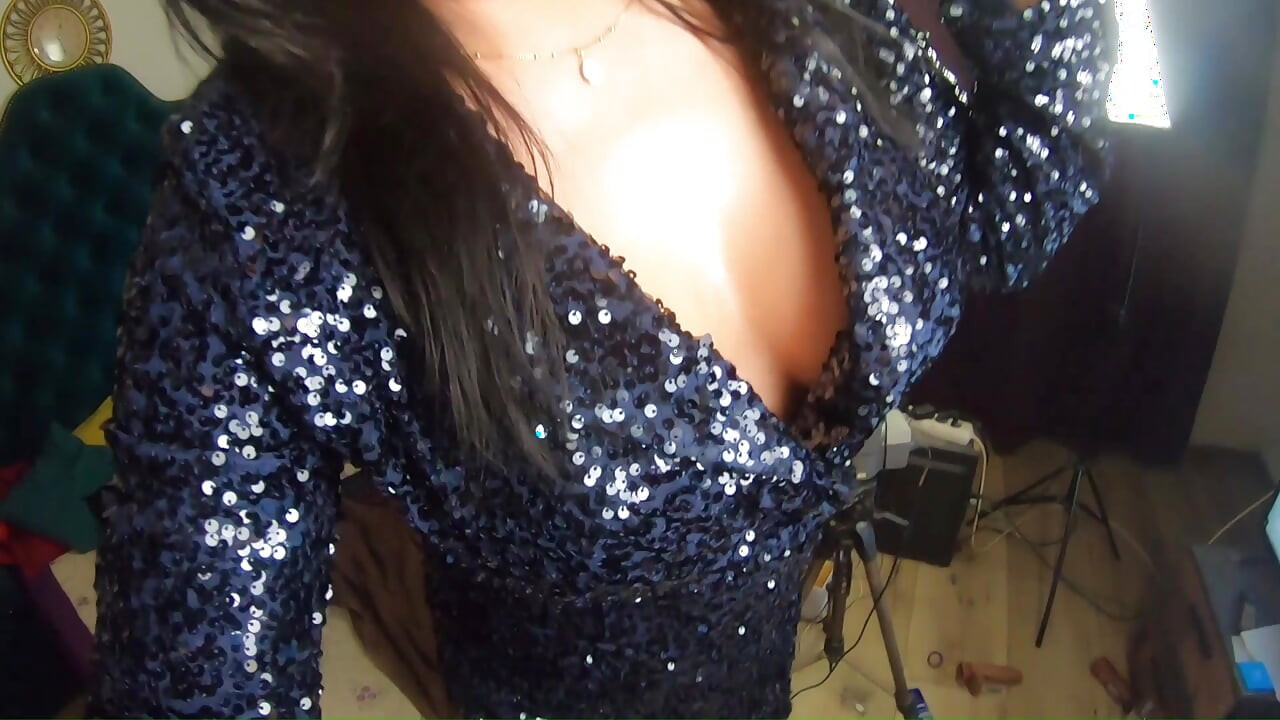 Smoking Pee Play in Shiny Outfit. Bathroom Fetish and Messy Wet Fun