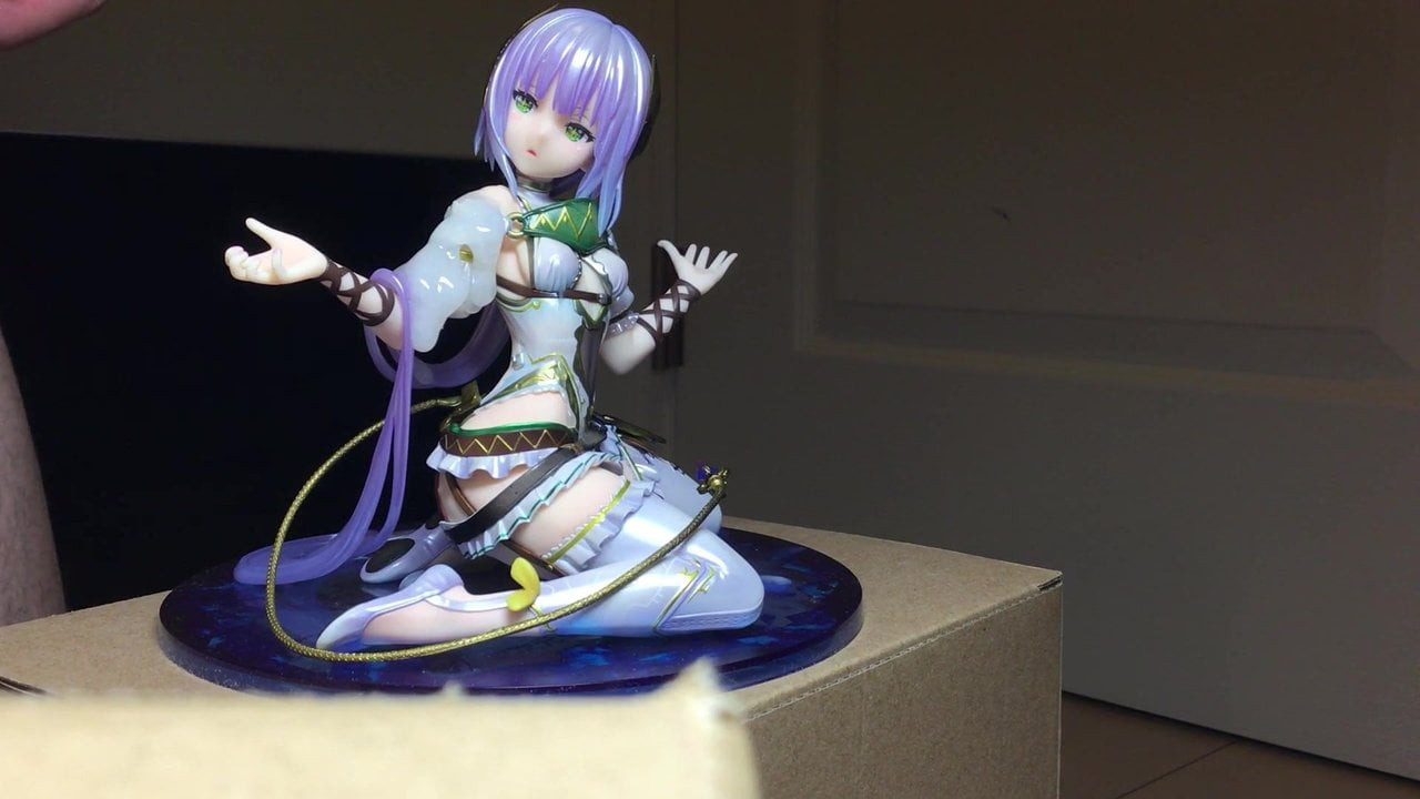 Plachta figure bukkake Sof