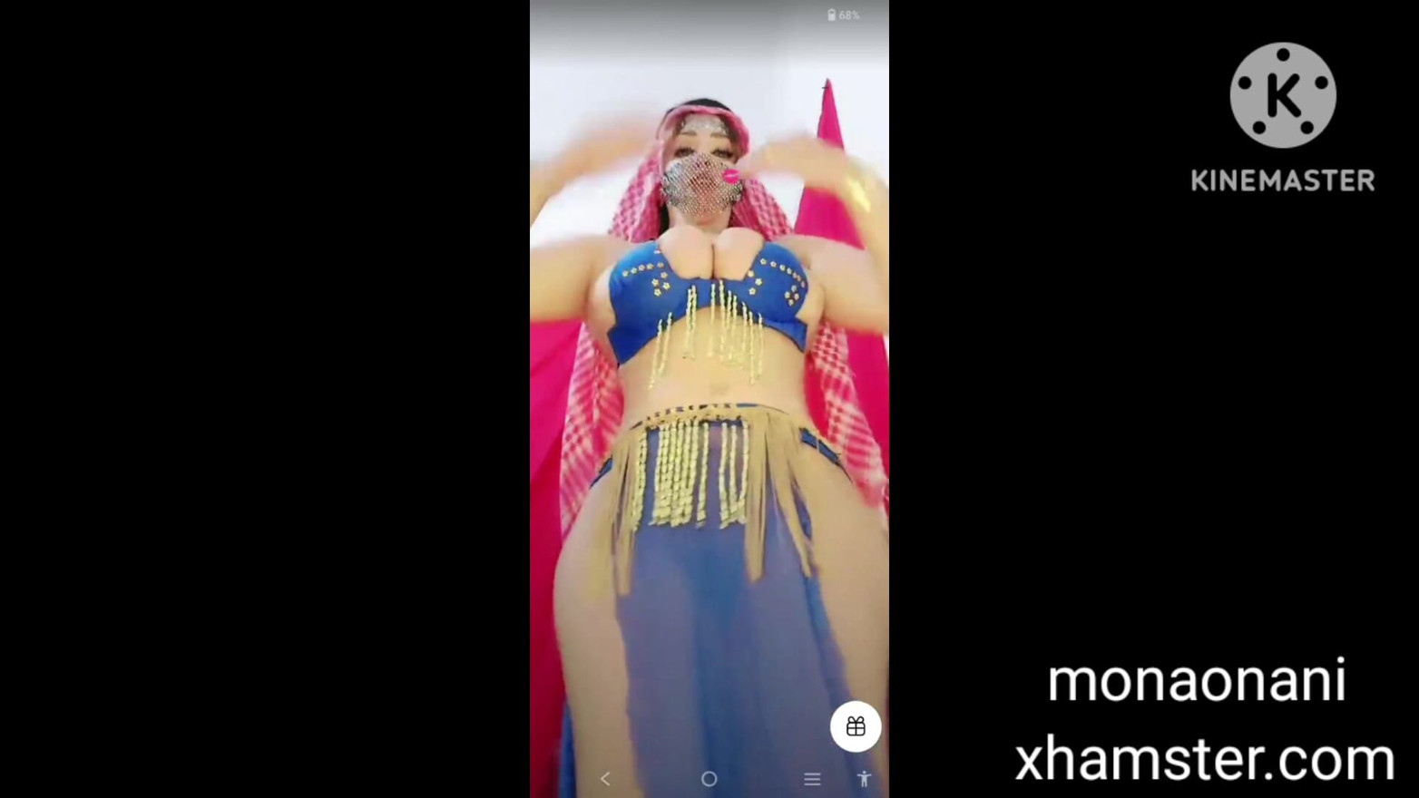 Monaonani Dançando em frente à câmera tango ao vivo, viúva árabe, madura sexy, deslumbrantemente bonita