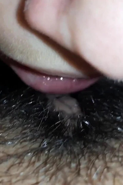 Lesbian Hairy Pussy Eating Close up