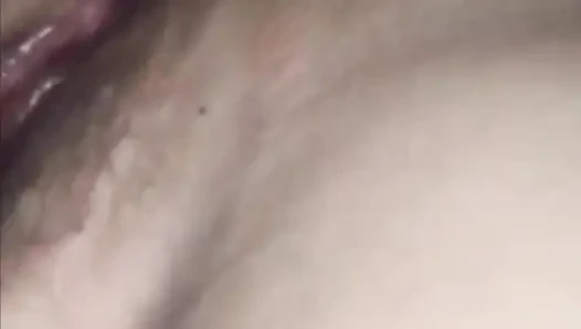 Noch ein gestriger videoanruf mit meiner frau, sie hat eine enge und haarige nasse muschi, ich mag es so sehr