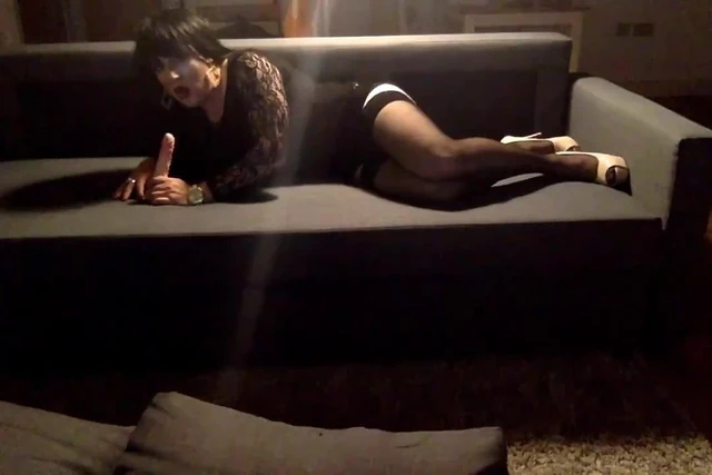 Crossdresser sexy pleasing dildo