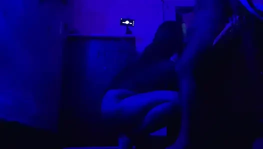 Video seks hardcore adik tiri india!