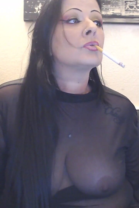 Hands free long Marlboro dangling