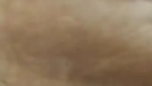 Ablam kızdı, tek kişilik yatağı paylaştık, tam Hintçe ses