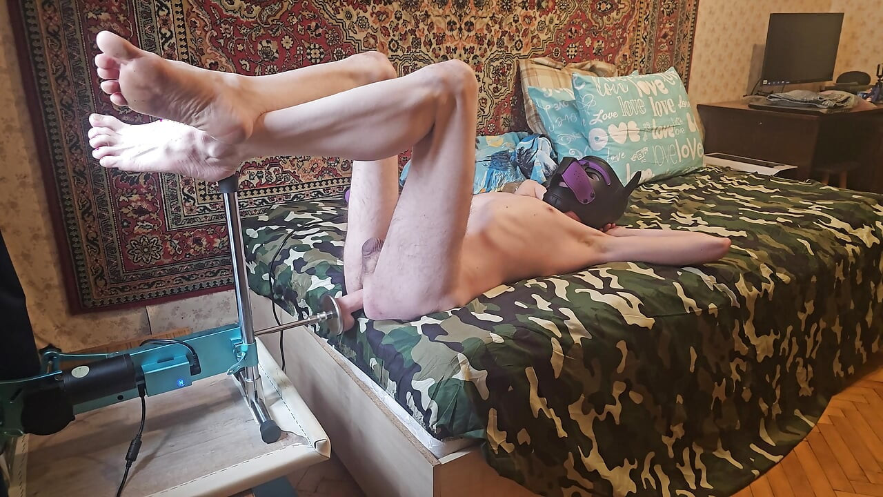 Sasha Earth ass fucking machine solo amateur homemade