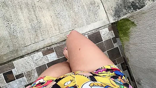 Saya benar-benar tergila-gila masturbasi di depan tetangga baru saya