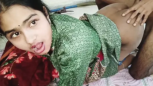 Schöne indische bhabhi hartes im Schlafzimmer mit Devar - Amateur Desi selbstgedrehtes rollenspiel