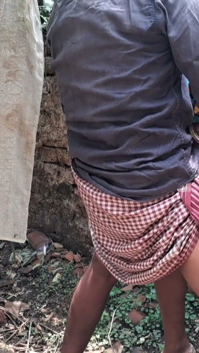 Desi wife hard-core outdoor | Clip 1