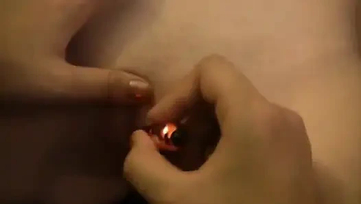 The Porn Nerd: Lesbian & Mainan Seks