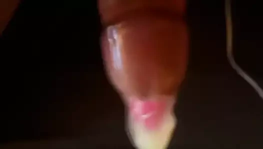 Vibro cum in Kondom