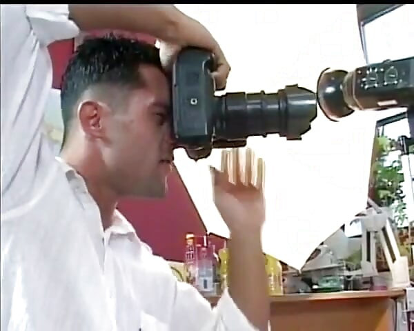 Jessica Rizzo két jelenetet mutat be ribancokkal, akik imádnak faszt szopni 01