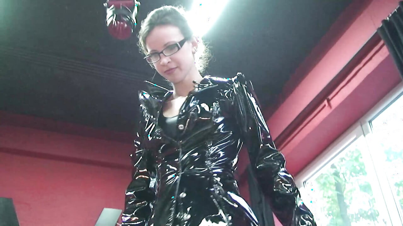 Studio Bizarr - os Gamma Slaves