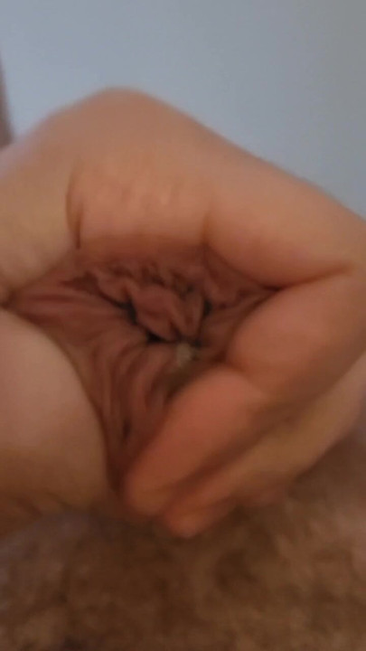 頭にキスして