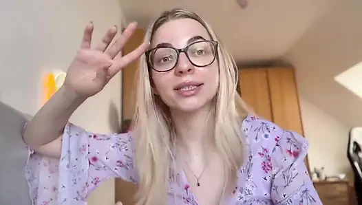 5 Sissy Tasks to Perform at Home