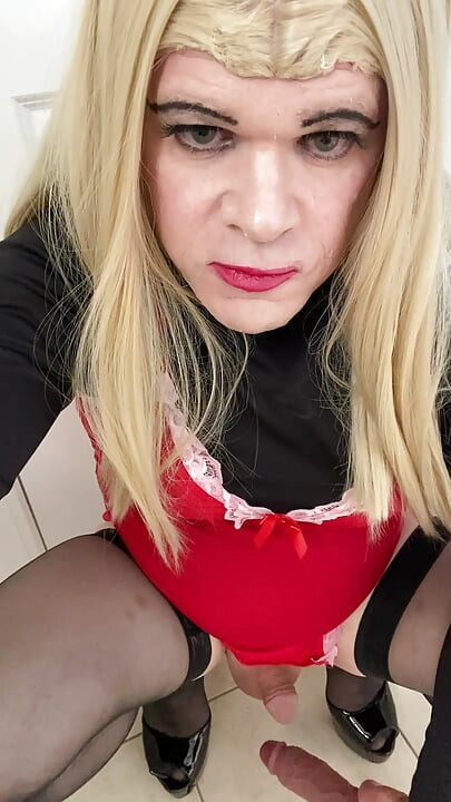 Amateur Sissy Crossdresser try’s to squirt on dildo  for Daddy and talks about him paying  $8k for her breast  implants