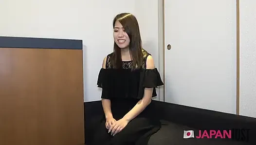 Petite Small Tits Asian Hard Sex and Creampie