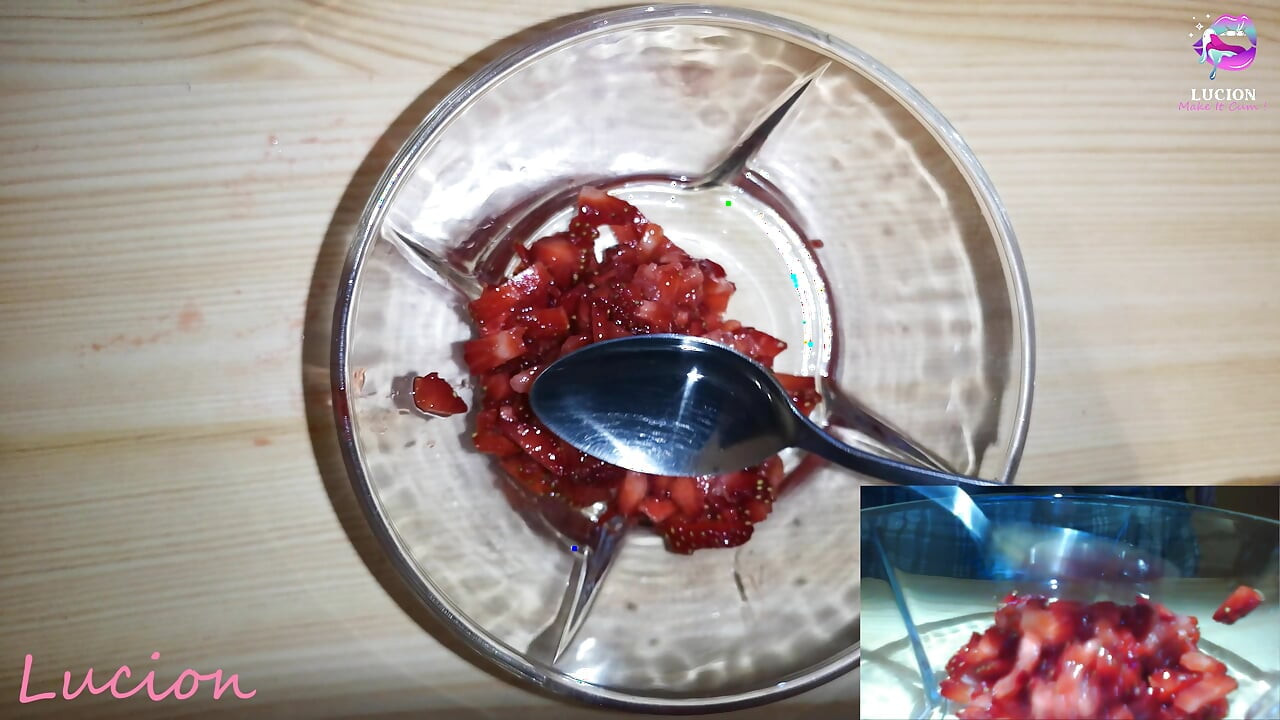Strawberies avec du sperme