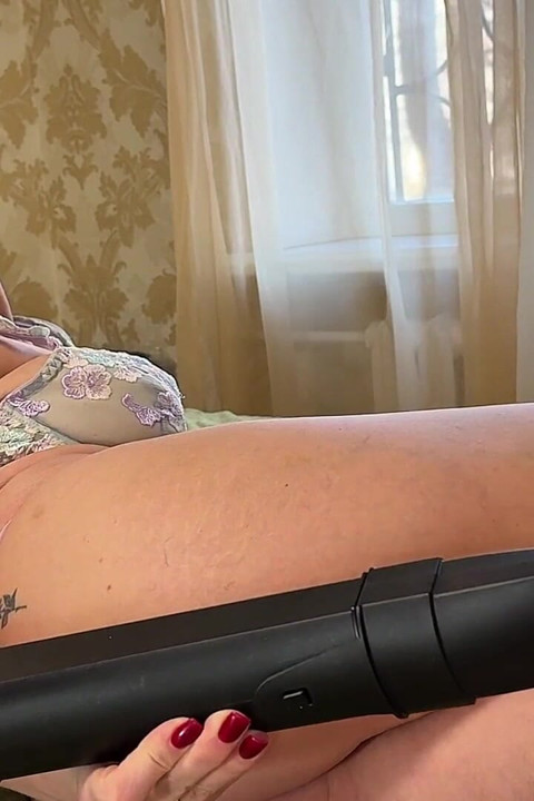 Ilmapuhallin Seksikkäät Jalat Deformoituvat - Alusvaatteet Body Tease POV