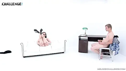 Superhero dipermainkan sama juru kamera