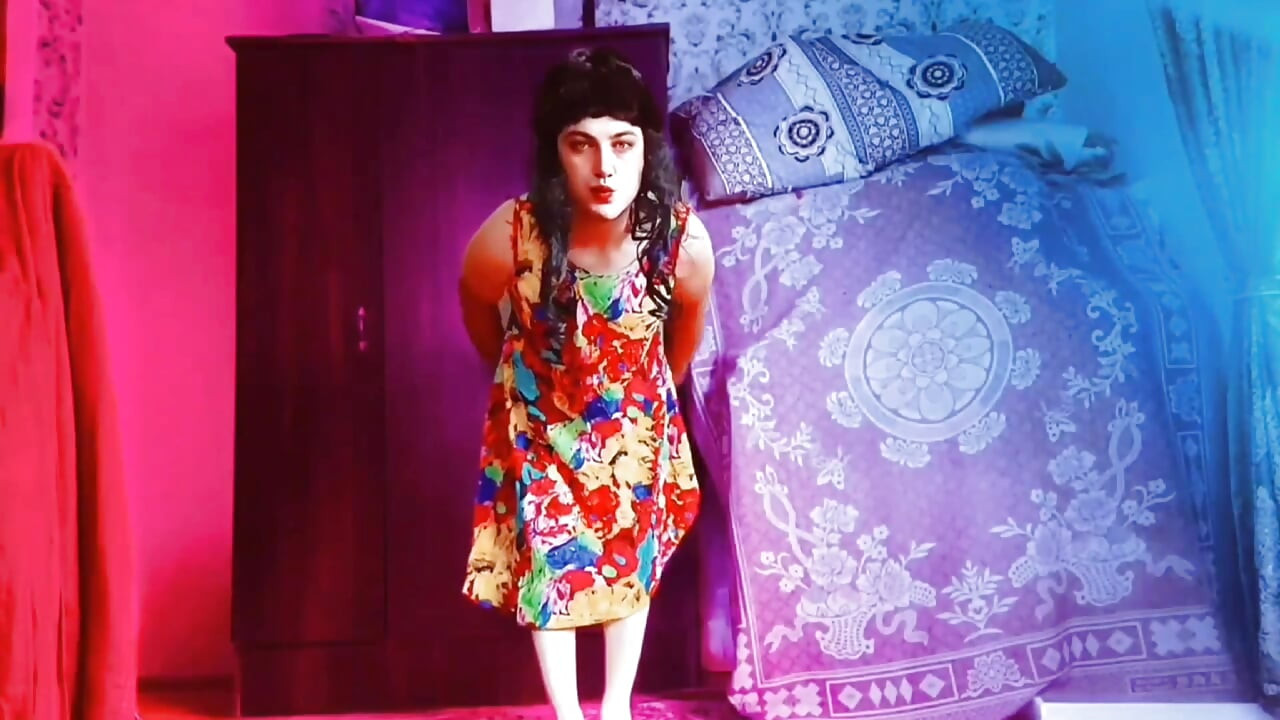 Your femboy crush is here