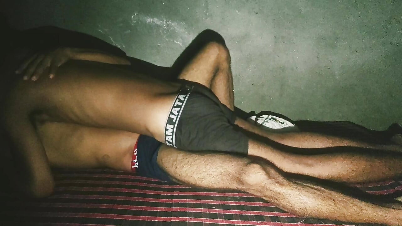 Munh mein aur Gand Mein land Bada land dalkar ki chudai Dost ne