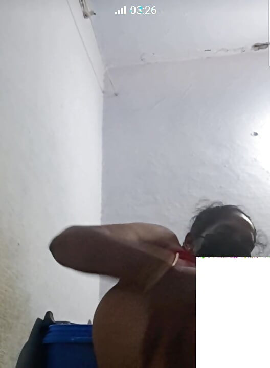 Çıplak görüntülü görüşme hizmeti