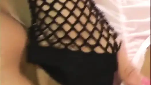 Piercingli amcık seksi sarışın göt sikişi... ağzına boşalma