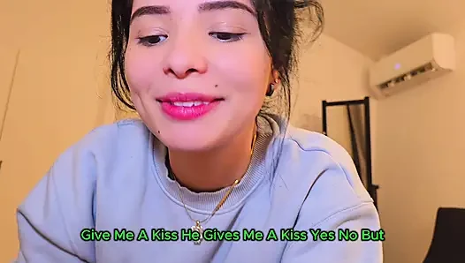 Kakak tiri saya meminta bantuan saya untuk merekam video porno dengannya untuk membayar taruhan.... Saya mengatakan kepadanya bahwa tanpa