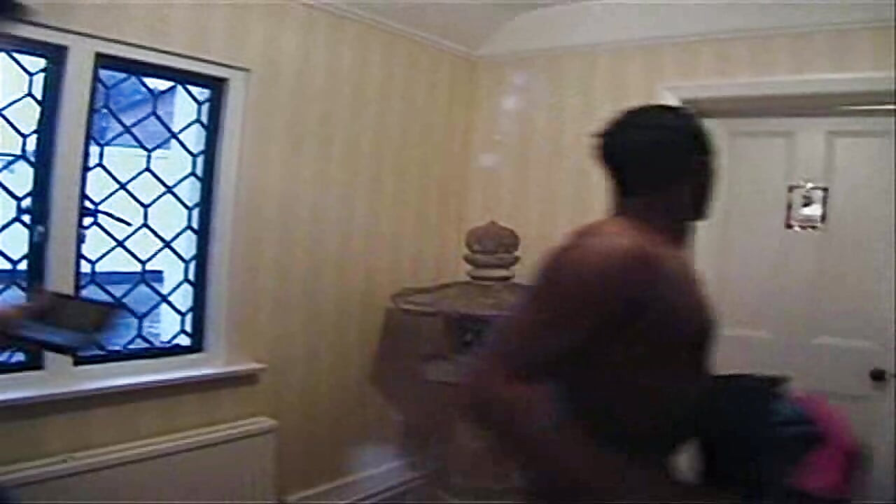 Big Omar's British Adventures: Groovy Anal Girls (2001)