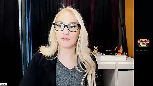 Trikepatrol Interview #70 - Julia Robbie