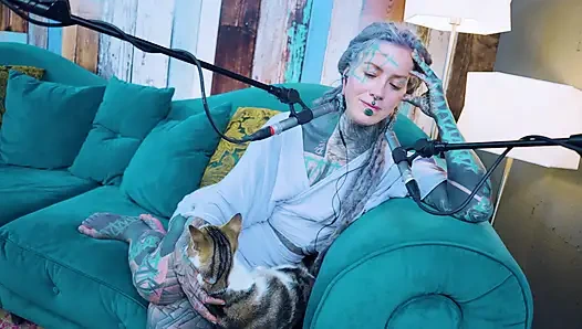Aku lagi ngomongin tentang e - empathy - asmr podcast sfw lagi ngomongin tentang model tato rambut gimbal