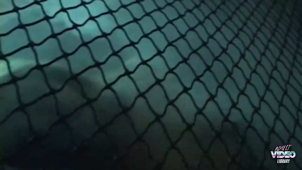 그는 그녀의 보지에 그것을 유지할 수 없습니다 후장 운하에 미끄러
