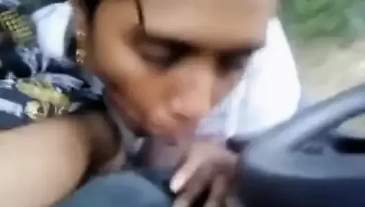 Tamil Girl Sucking and Kissing