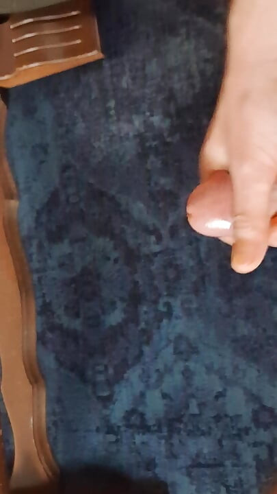 Бризкав на килим