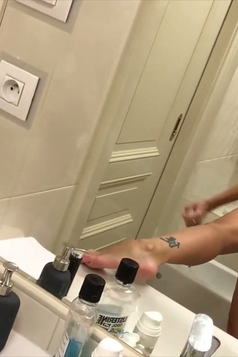Johntronx - Bathroom Fun with a Gorgeous Blonde