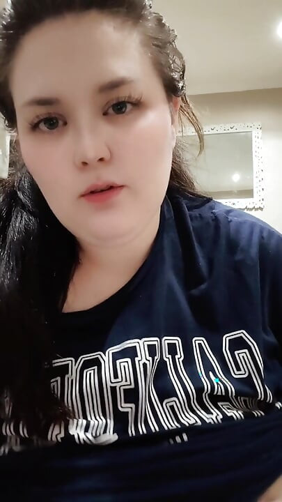 JOI - I Give You Instructions to Masturbate and I Beg for Your Semen