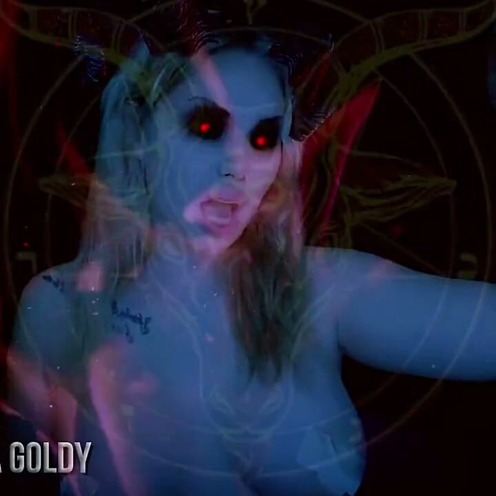 Feel the bliss that I give you and give in to my demonic love spell!