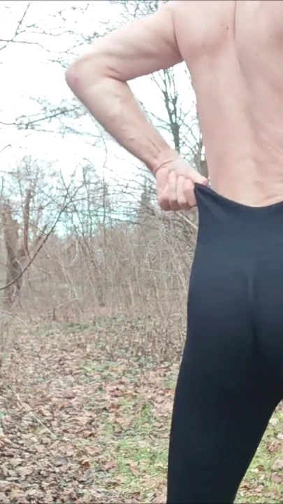 Stunning moment from "Whore in the park"