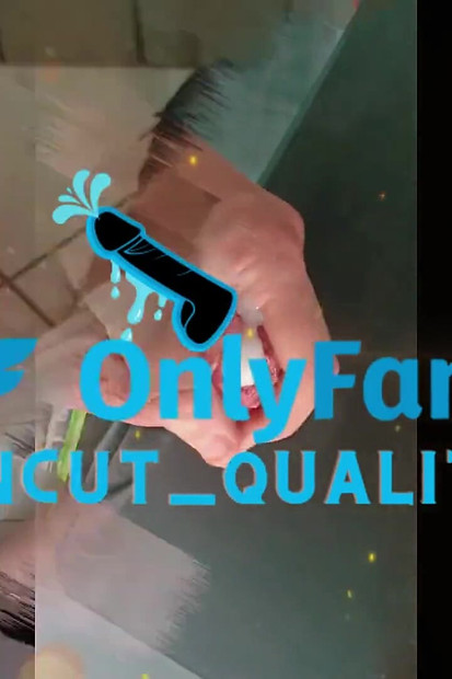 Ogledalo Ogledalo na zidu koji je najčvršći od svih!