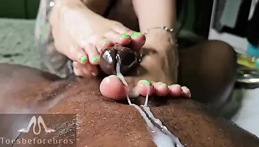 Freakige Fjonda grüne zehen Footjob