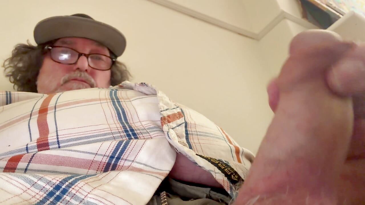 Daddy, Grandpa’s PENIS display