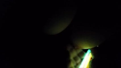 Glow Stix Insdie pizdă strâmtă umedă
