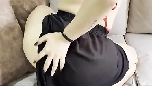 Sexy Colombian Moves Cu Huge Ass and Sucks a Cock and Makes Her Work on Her Rich Tits