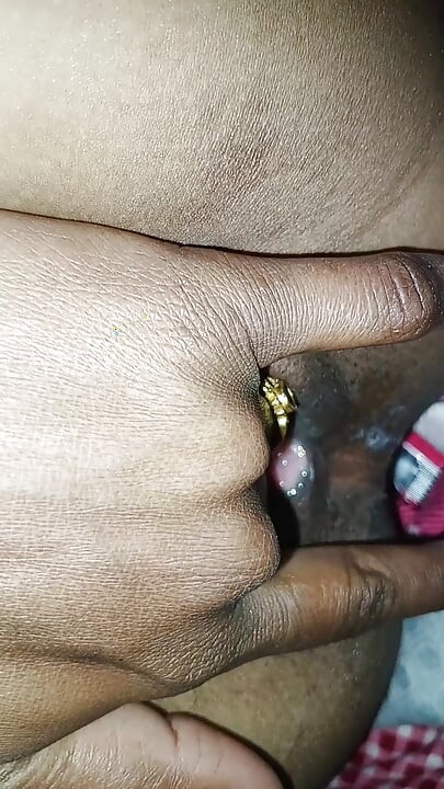 Seema bhabhi chudai xxxx.mp4