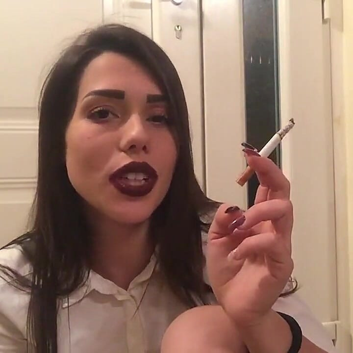 Super sexy Italian girl teasing everyone with her smoking