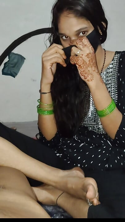 Sasur ne berahemi se bahu ko choda