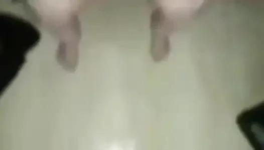İri güzel kadın büyük zenci yarağı nata4sex yüzünden sikişiyor ve anal sert sikişiyor