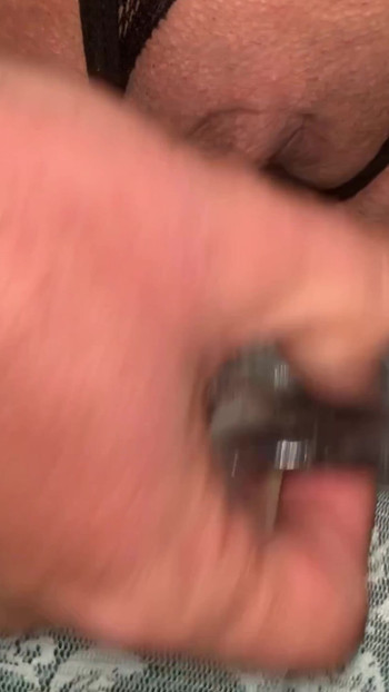 لحظة يجب مشاركتها من "الزوجة الرطبة سخيف دسار 9 جديد ، هل يمكنها أن تأخذ كل شيء. يحب نائب الرئيس والبلل والبخ"