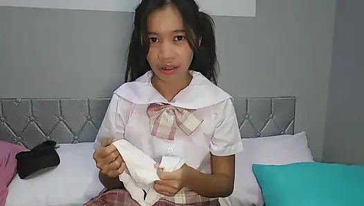Kakak tiri dan saudara tiri buku harian